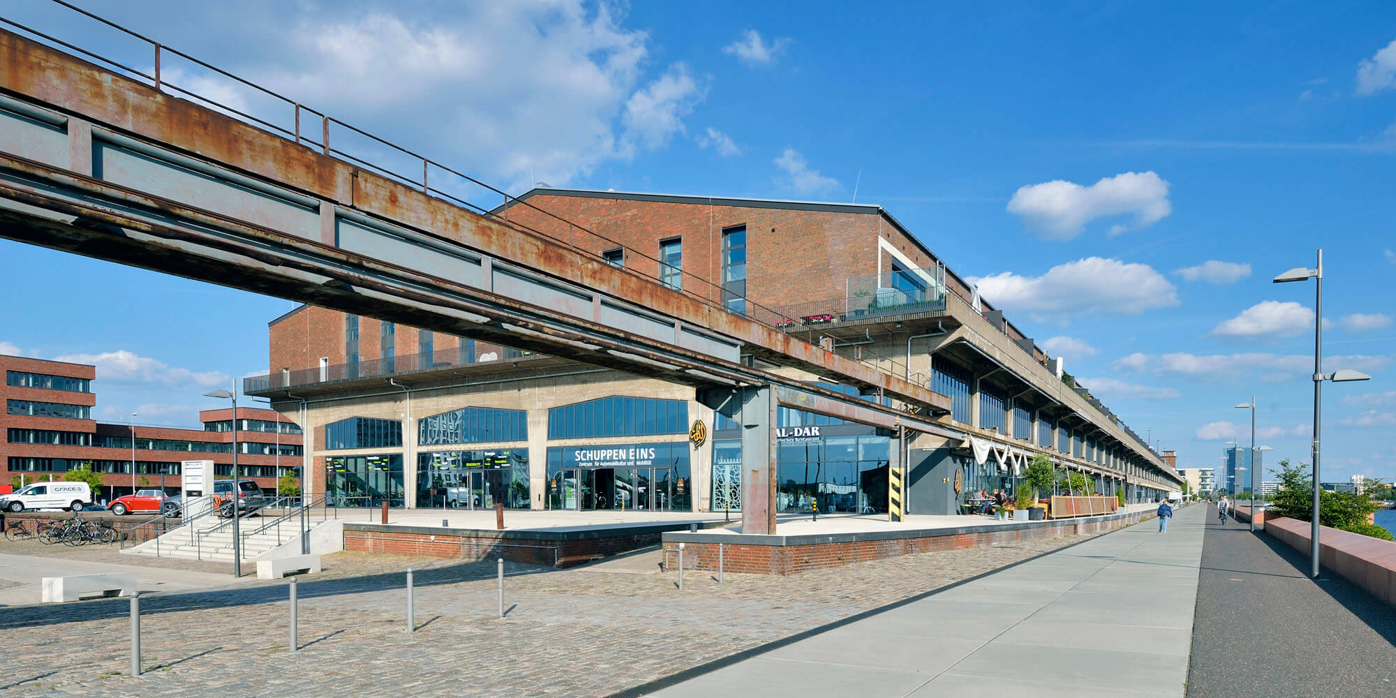 Schuppen Eins: Umwidmung und Revitalisierung eines maritimen Kulturdenkmals